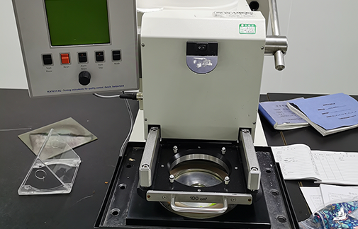 Labormaschine