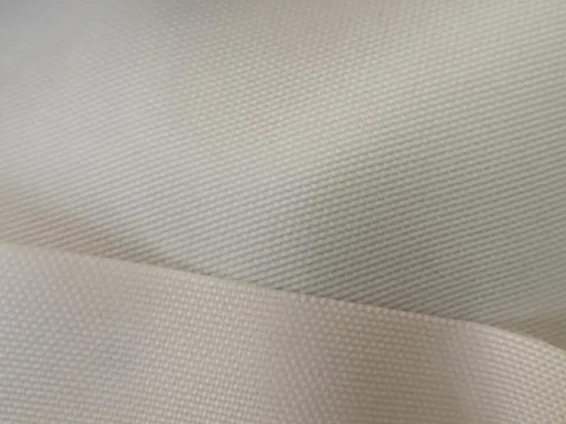 44 Polyester-Oxford-Gewebe mit Uly-Beschichtung