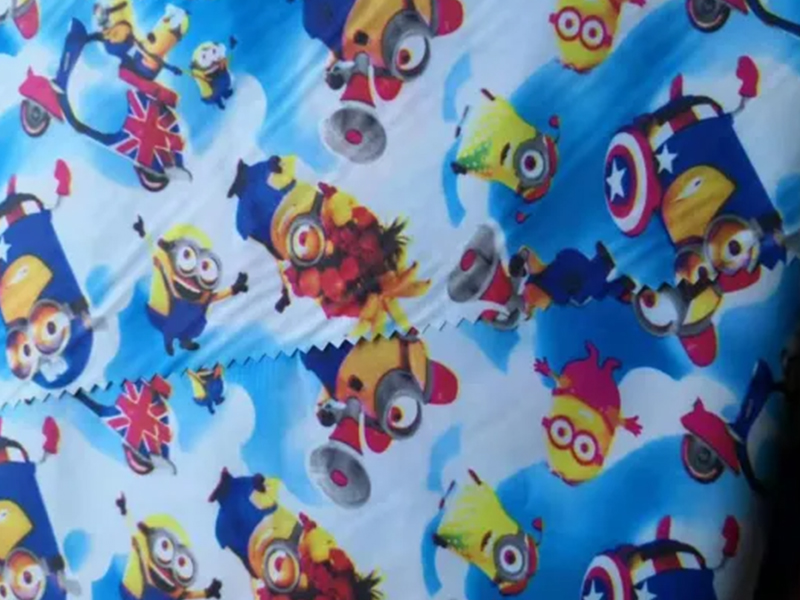 Bedruckter Taftstoff mit PVC-beschichtetem 100 % Polyester für Regenmäntel/Taschen.
