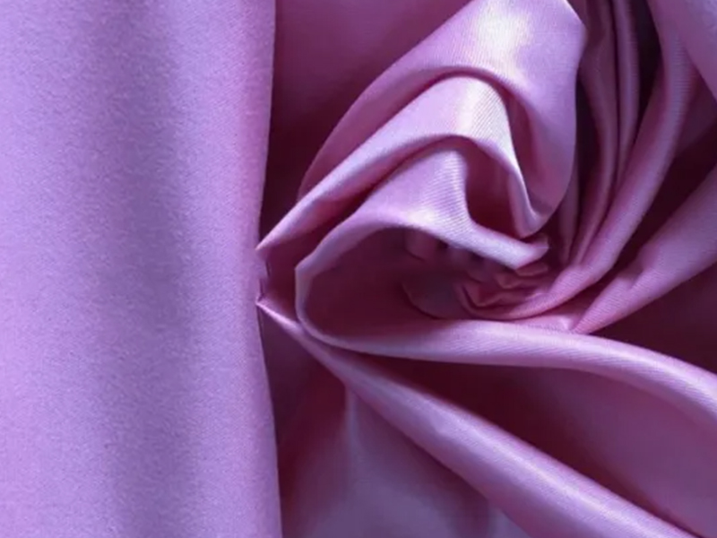 100 % Polyester-Twill, gefärbtes Pfirsichhautgewebe/Mikrofasergewebe